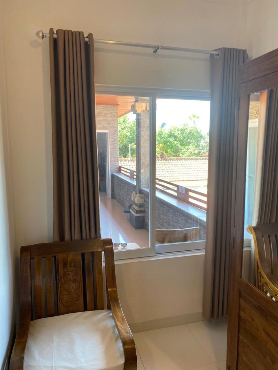 Manis Guest House スミニャック エクステリア 写真